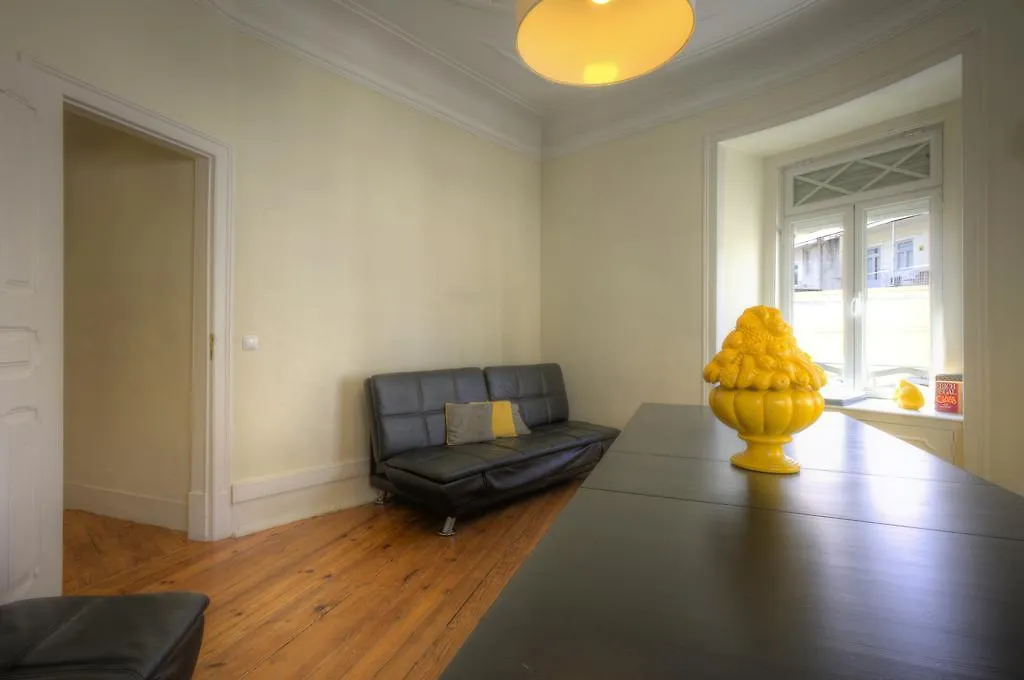 Angola Apartment - 8Bedrooms Lisboa 0*,  Portugalsko